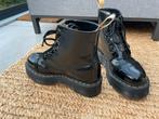 Dr. Martens Vegan Sinclair - Mt 40 - Zo goed als nieuw, Kleding | Dames, Schoenen, Ophalen of Verzenden, Zo goed als nieuw, Zwart