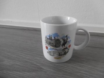 Gratis mok met print  beschikbaar voor biedingen