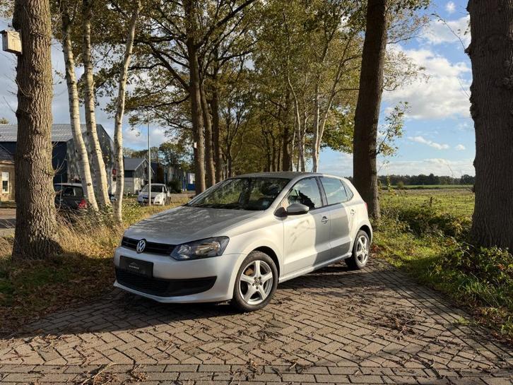 Volkswagen Polo 1.2 Zilver 5DRS nieuwe APK, Auto's, Volkswagen, Bedrijf, Polo, ABS, Airbags, Airconditioning, Android Auto, Apple Carplay