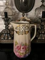 Prachtige kan met rozen en gouden accenten, Antiek en Kunst, Curiosa en Brocante, Verzenden