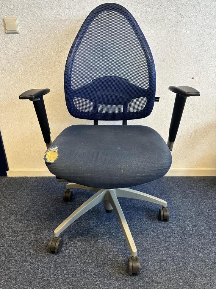 Blauwe bureaustoel, Huis en Inrichting, Bureaustoelen, Gebruikt, Bureaustoel, Blauw, Ophalen