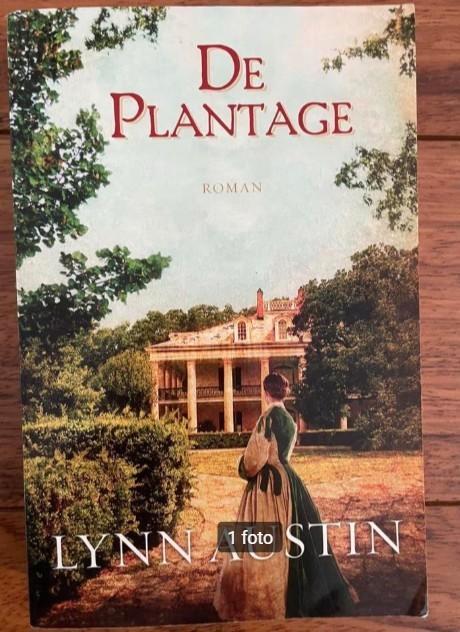 Linn Austin - De Plantage, Boeken, Romans, Zo goed als nieuw, Ophalen of Verzenden