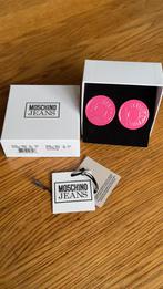 Moschino Jeans Button Earrings Nieuw, Ophalen, Overige materialen, Nieuw, Roze
