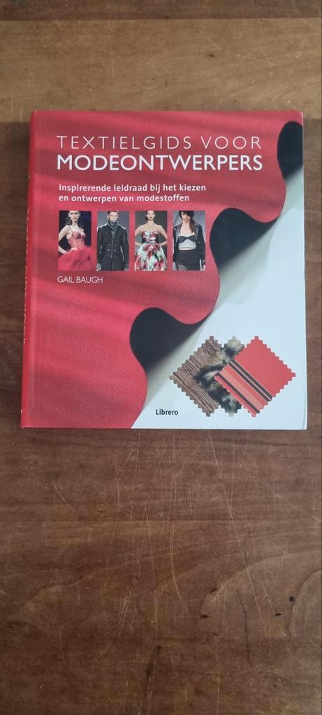 Gail Bauch - Textielgids voor modeontwerpers, Boeken, Mode, Nieuw, Ophalen of Verzenden