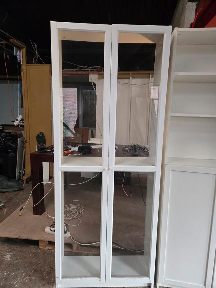 Glazen vitrinekast Billy ikea, Huis en Inrichting, Kasten | Boekenkasten, Gebruikt, 50 tot 100 cm, 200 cm of meer, 25 tot 50 cm