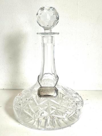 Kristal geslepen decanter karaf met zilveren hanger Edinburg beschikbaar voor biedingen