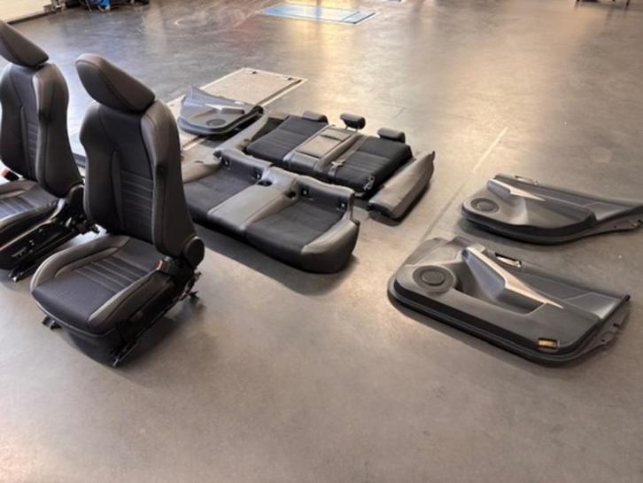 Lexus IS 300H F SPORT LINE  Interieur Halfleder Memory, Auto-onderdelen, Interieur en Bekleding, Lexus, Gebruikt, Ophalen