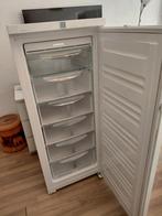 liebherr Vrieskast no frost met 6 laden .gratis bezorging ., Witgoed en Apparatuur, Vriezers en Diepvrieskisten, Vrieskast, Verzenden