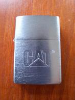 Zippo Aansteker - CAT Gravure - Nieuwstaat, Verzamelen, Rookartikelen, Aanstekers en Luciferdoosjes, Ophalen of Verzenden