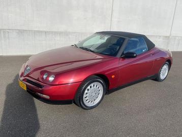 Alfa Romeo Spider 2.0-16V T.Spark orig NL weinig km ! beschikbaar voor biedingen