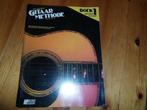 Hal leonard - gitaar methode 1 en 2 / incredible chord finde, Muziek en Instrumenten, Les of Cursus, Ophalen of Verzenden, Populair