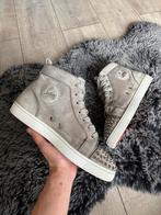 Christian Louboutin Lou Spikes Orlato Grey Size 40, Christian Louboutin, Overige kleuren, Ophalen of Verzenden, Sneakers of Gympen