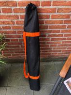 2 standaards voor geluidsboxen op te plaatsen, Ophalen of Verzenden, Zo goed als nieuw