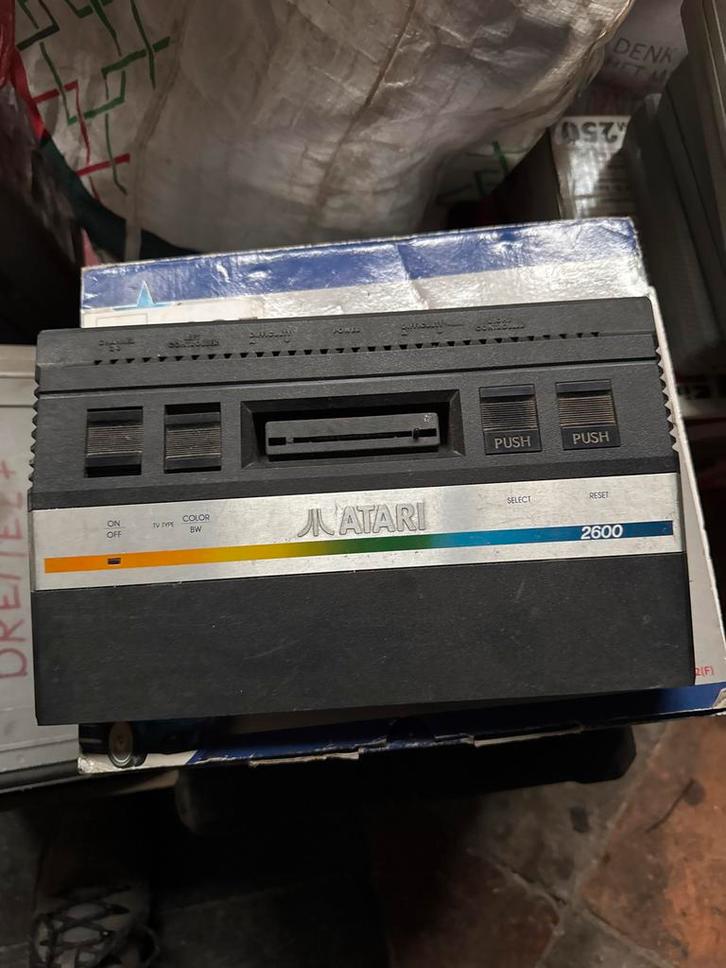 Atari 2600 Console - Retro Gaming!, Spelcomputers en Games, Spelcomputers | Atari, Gebruikt, Atari 2600, Zonder controller, Ophalen of Verzenden
