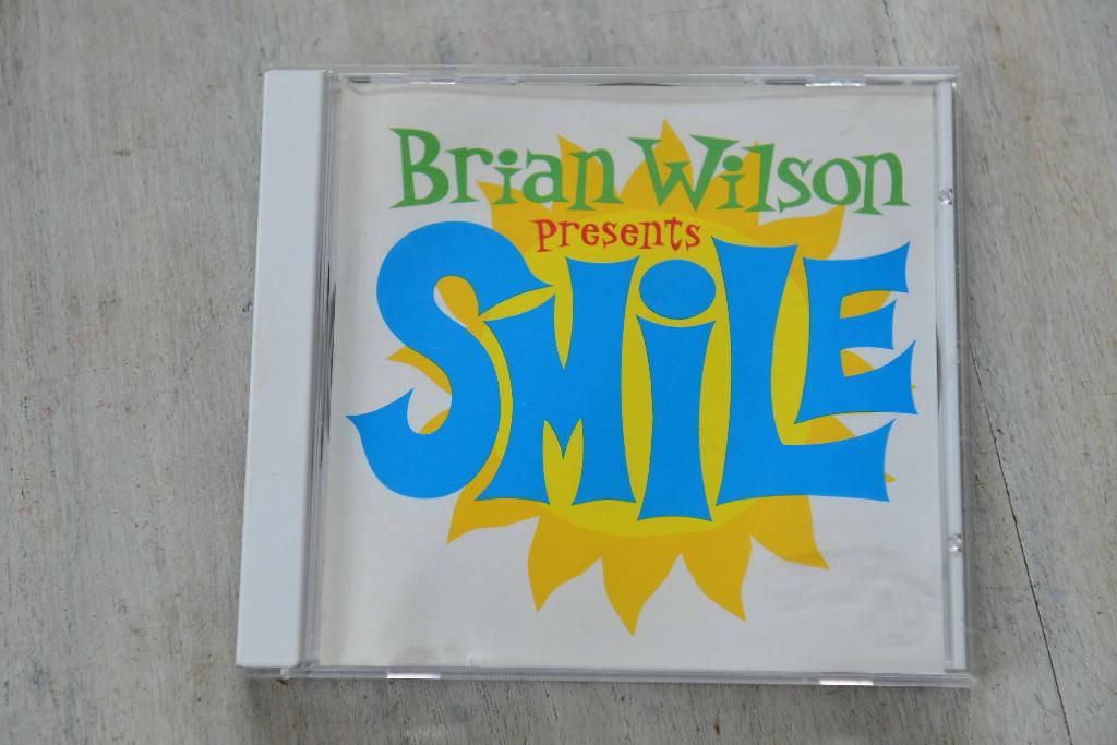 Brian Wilson ( Beach Boys ) = Smile 17 geweldige nummers, Verzenden, Zo goed als nieuw