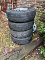 Goodyear 205/65R15 banden - 4 & 6 mm profiel, Gebruikt, 15 inch, Band(en), Personenwagen