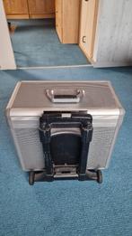 Pilotenkoffer (metaal), Gebruikt, Minder dan 50 cm, Minder dan 35 cm, Metaal