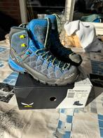 Als nieuw salewa bergschoenen gore tex 40,5, Ophalen of Verzenden, Zo goed als nieuw, Schoenen