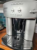 Delonghi ESAM2200.S,espressomachine, volautomaa, Witgoed en Apparatuur, Koffiezetapparaten, Ophalen, Gebruikt, Espresso apparaat