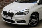 BMW 2 Serie Active Tourer 218i High Executive Luxury Line Au, 65 €/maand, 136 pk, Gebruikt, Wit