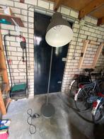 Staande lamp van Ikea Hektar donkergrijs, Huis en Inrichting, Lampen | Vloerlampen, Ophalen, Zo goed als nieuw, Metaal, 150 tot 200 cm