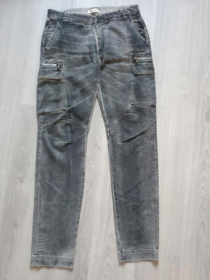Pierre Balmain jeans maat 34/48, Kleding | Heren, Broeken en Pantalons, Zo goed als nieuw, Maat 48/50 (M), Grijs, Ophalen of Verzenden