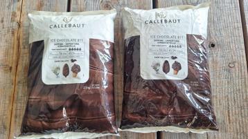 2 zakken Callebaut 811 Ice Chocolate Melk ijs chocolade beschikbaar voor biedingen