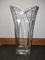 Bormioli vaas tulpenvaas. Italy., Minder dan 50 cm, Glas, Ophalen of Verzenden, Zo goed als nieuw