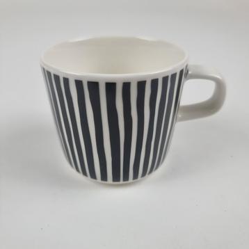 Marimekko varvunraita koffiekop 2dl beschikbaar voor biedingen