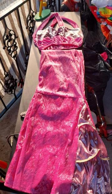 Roze set top met broek maat 46 beschikbaar voor biedingen