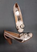 NIEUW:Bronx.Pumps,hak schoenen,mt40,Wit-Zilver,bruine hak, Ophalen, Bronx, Pumps, Wit