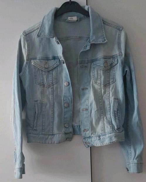 H&M Denim Spijkerjas | Maat 34 | 99% Katoen | NIEUW!, Kleding | Dames, Jassen | Zomer, Nieuw, Maat 34 (XS) of kleiner, Blauw, Ophalen of Verzenden