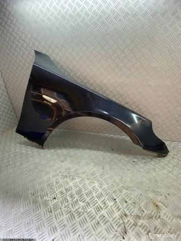 Spatbord rechts BMW 5-serie E60E61 monaco blauw metallic a35 beschikbaar voor biedingen