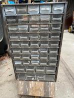 Vakken kastje, Huis en Inrichting, Ophalen, Gebruikt