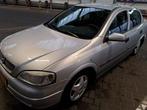 Opel Astra 1.6 I SDN 16V AUT 1999 Grijs, Auto's, Zwart, 4 cilinders, 1095 kg, 100 pk