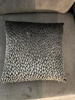 Claudi kussen Speranza Dark Taupe, Huis en Inrichting, Ophalen, Zo goed als nieuw, Vierkant