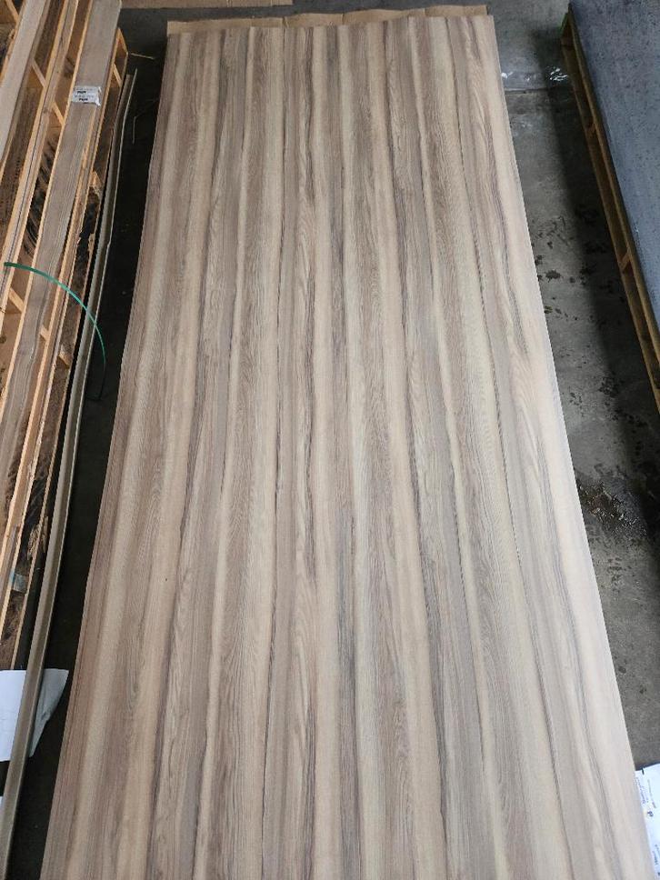 Resopal HPL fineer platen R34015 Essen Ladoga 305x131 ( 436, Doe-het-zelf en Verbouw, Platen en Panelen, Nieuw, HPL, Ophalen