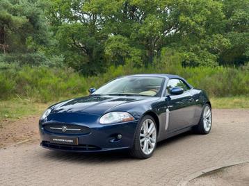 Jaguar XK 4.2 V8 Convertible | Indigo Blue | Youngtimer beschikbaar voor biedingen