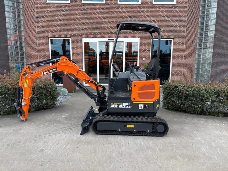 Develon DX20ZE (bj 2024), Zakelijke goederen, Machines en Bouw | Kranen en Graafmachines, Graafmachine