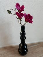 Zwarte vaas inclusief magnolia tak, Zwart, Ophalen of Verzenden, Minder dan 50 cm, Glas