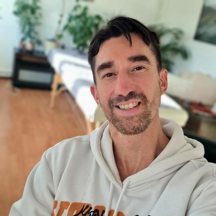 Professionele Massage Eindhoven door Alex, Diensten en Vakmensen, Welzijn | Masseurs en Massagesalons, Bedrijfsmassage, Ontspanningsmassage