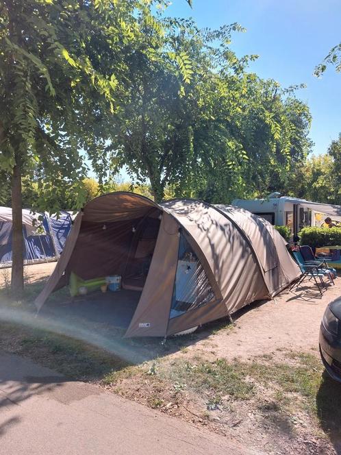 Tunneltent falco havik 400, Caravans en Kamperen, Tenten, tot en met 5, Zo goed als nieuw, Ophalen