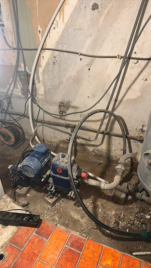 Grondwaterpomp en vat, Tuin en Terras, Waterpompen, Elektrisch, Bronpomp, Ophalen