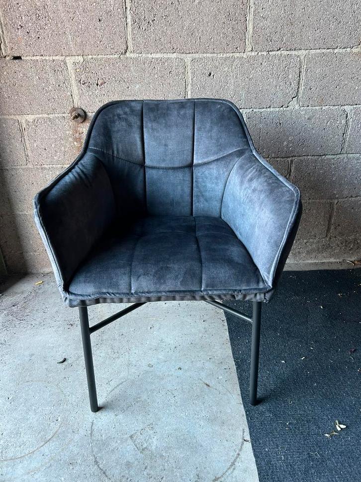 Eetkamerstoel Noel arm adore 67 NIEUW, Huis en Inrichting, Stoelen, Nieuw, Eén, Overige kleuren, Verzenden