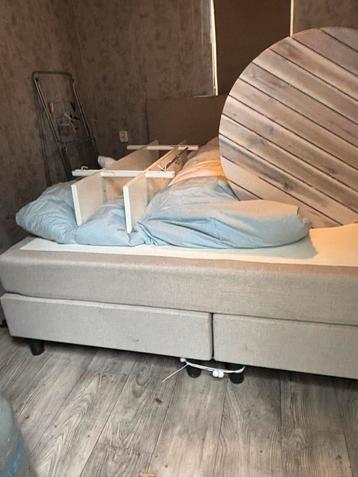 Boxspring 160x200 - Zo goed als nieuw! beschikbaar voor biedingen