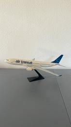 Vliegtuig A330, Ophalen of Verzenden, Zo goed als nieuw, Schaalmodel