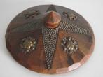 vintage houtsnijwerk dekseldoos koperen rozetten 14 cm 1960, Ophalen of Verzenden