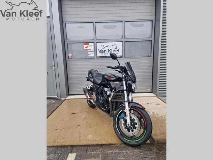 YAMAHA FZS 600 FAZER (bj 2000), Motoren, Motoren | Yamaha, Bedrijf, Sport, meer dan 35 kW, 4 cilinders, Motorrijbewijs A