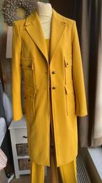 Blazer, rokje & 3/4 broek set Summum mt 38, Kleding | Dames, Jasjes, Kostuums en Pakken, Maat 38/40 (M), Kostuum of Pak, Geel