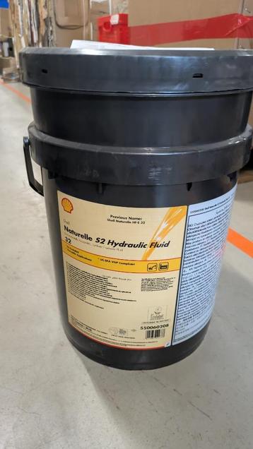 Shell Naturelle S2 Hydraulic Fluid beschikbaar voor biedingen